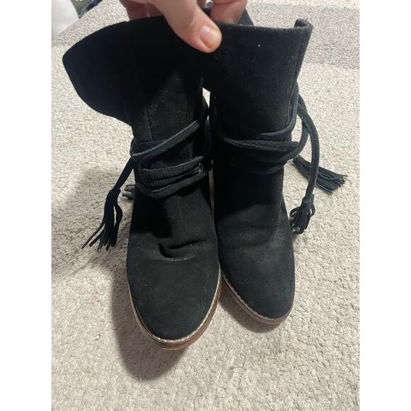 Aldo Contessina Ankle Boots Tie Womens Sz 7 Leather Black Almond Toe Stack Heel - Picture 6 of 11